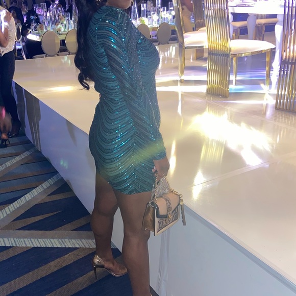 Emerald green sequin party dress - Picture 4 of 4